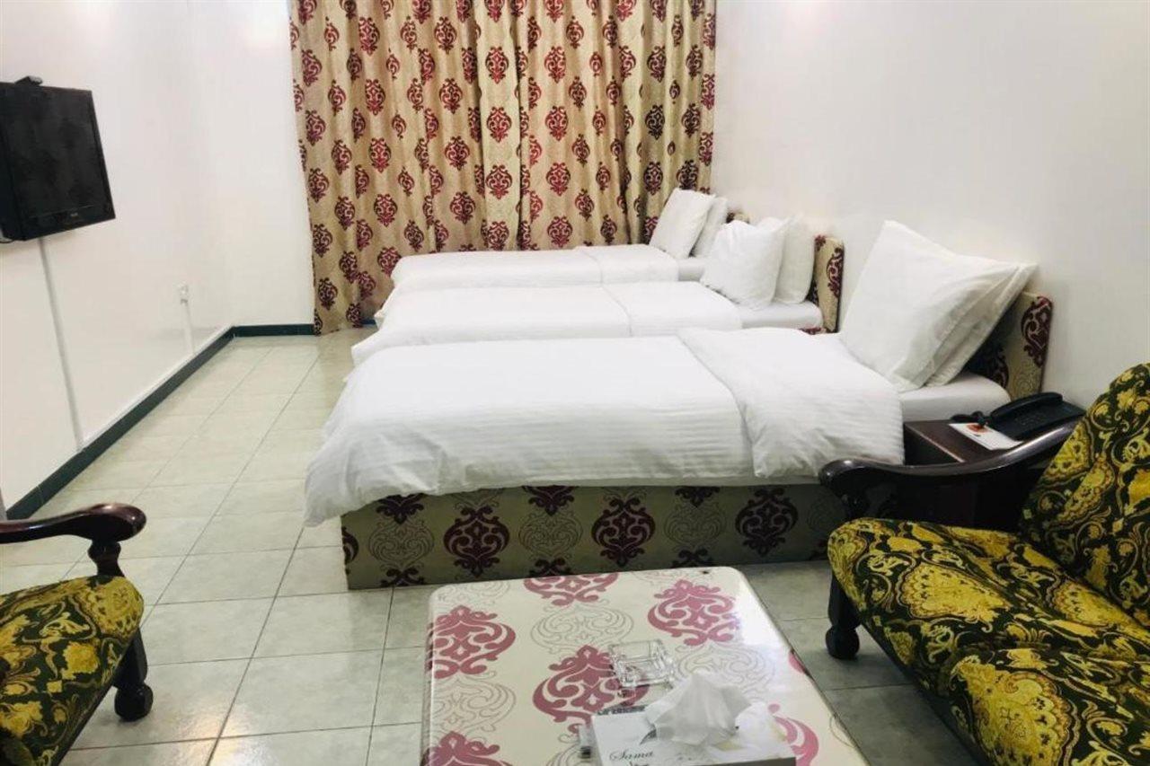 होटल के अलावा Skylark Al Barsha Dubai